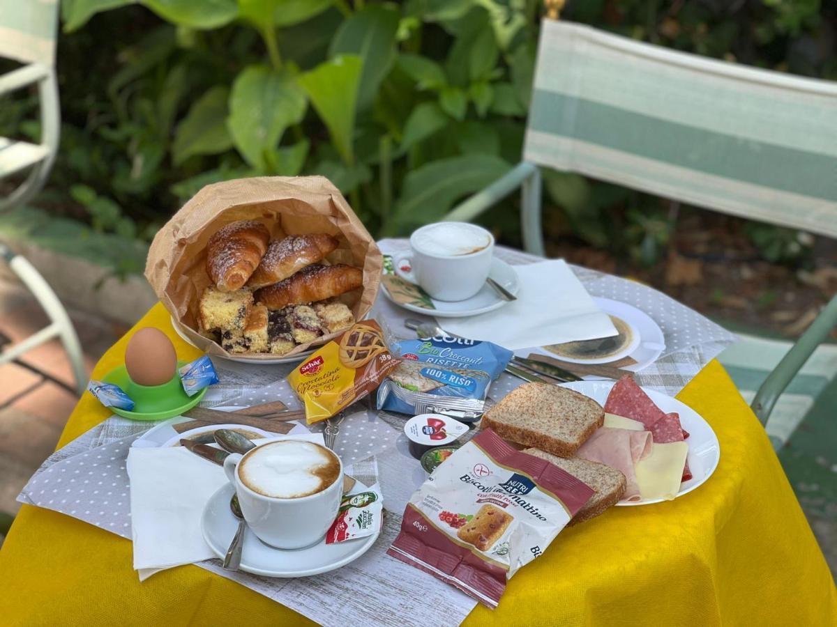 Hotel Montebello ריצ'יונה מראה חיצוני תמונה