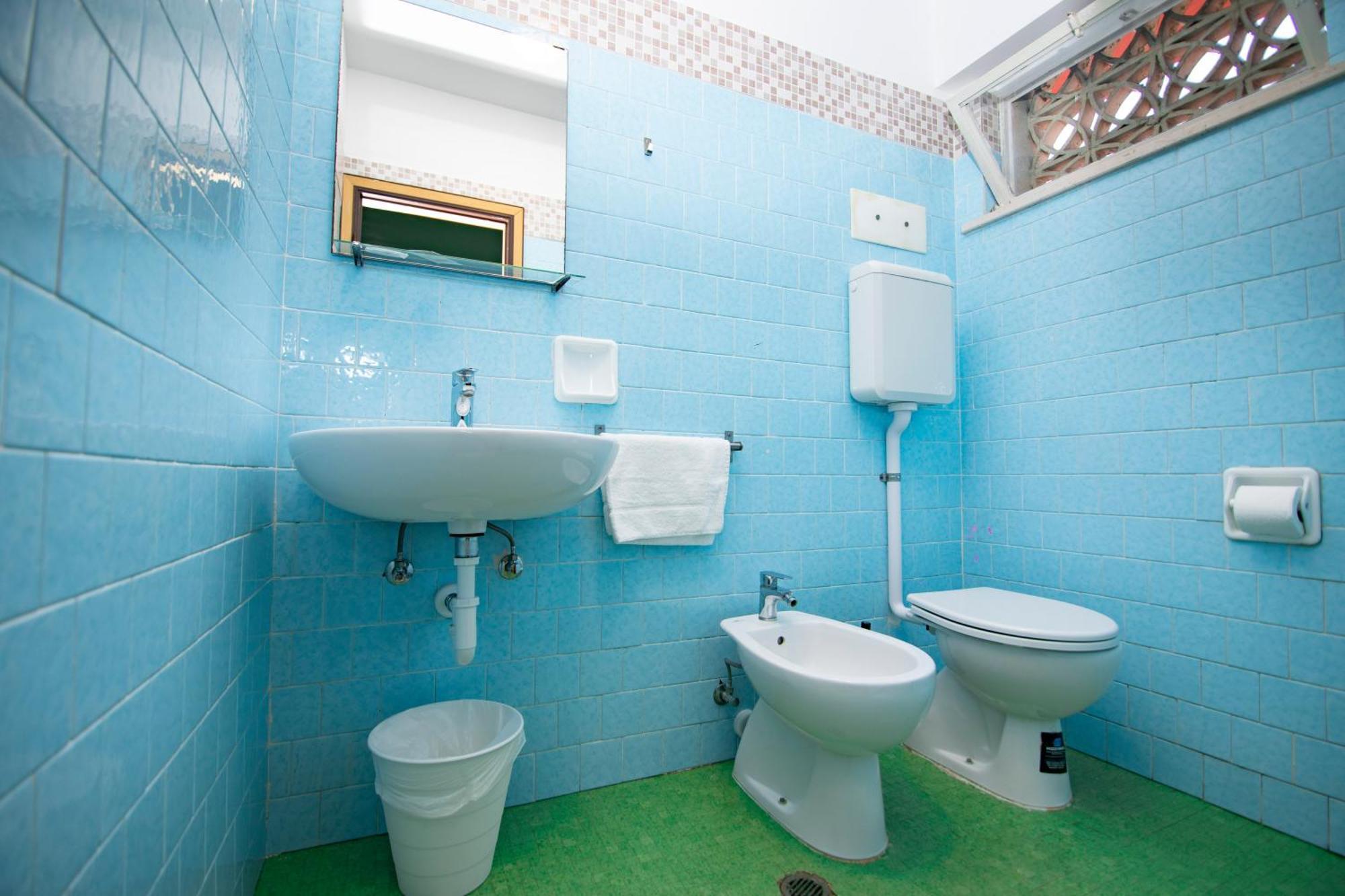 Hotel Montebello ריצ'יונה מראה חיצוני תמונה
