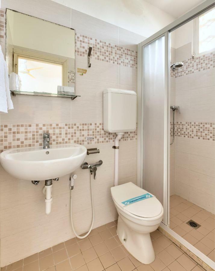 Hotel Montebello ריצ'יונה מראה חיצוני תמונה